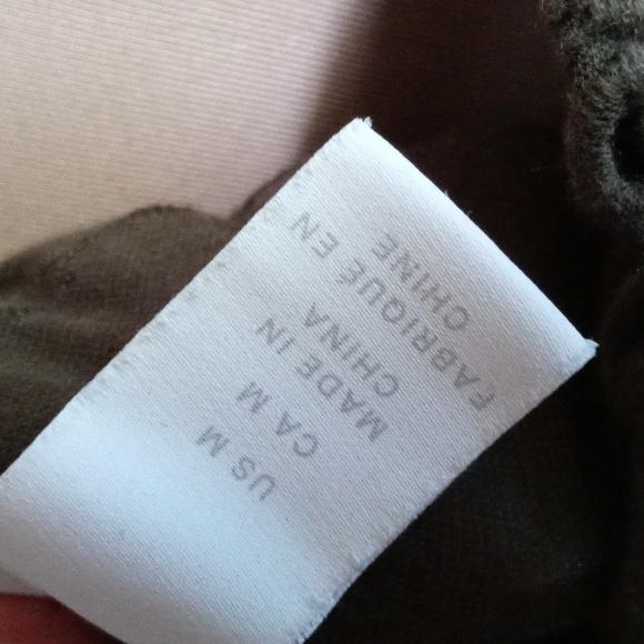 H&M medium olive green blouse - Picture 8 of 9